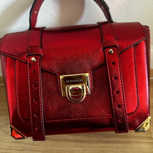 Michael Kors Metallic Red Bag - Picture 4 of 16